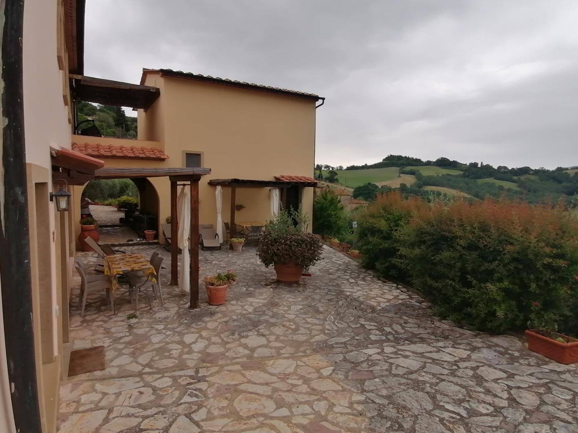 Residence Il Monastero Pomarance Exterior foto